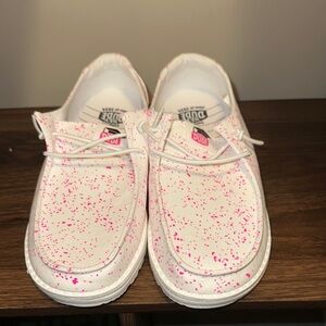 Hey Dude White and Pink Casual Moccasins